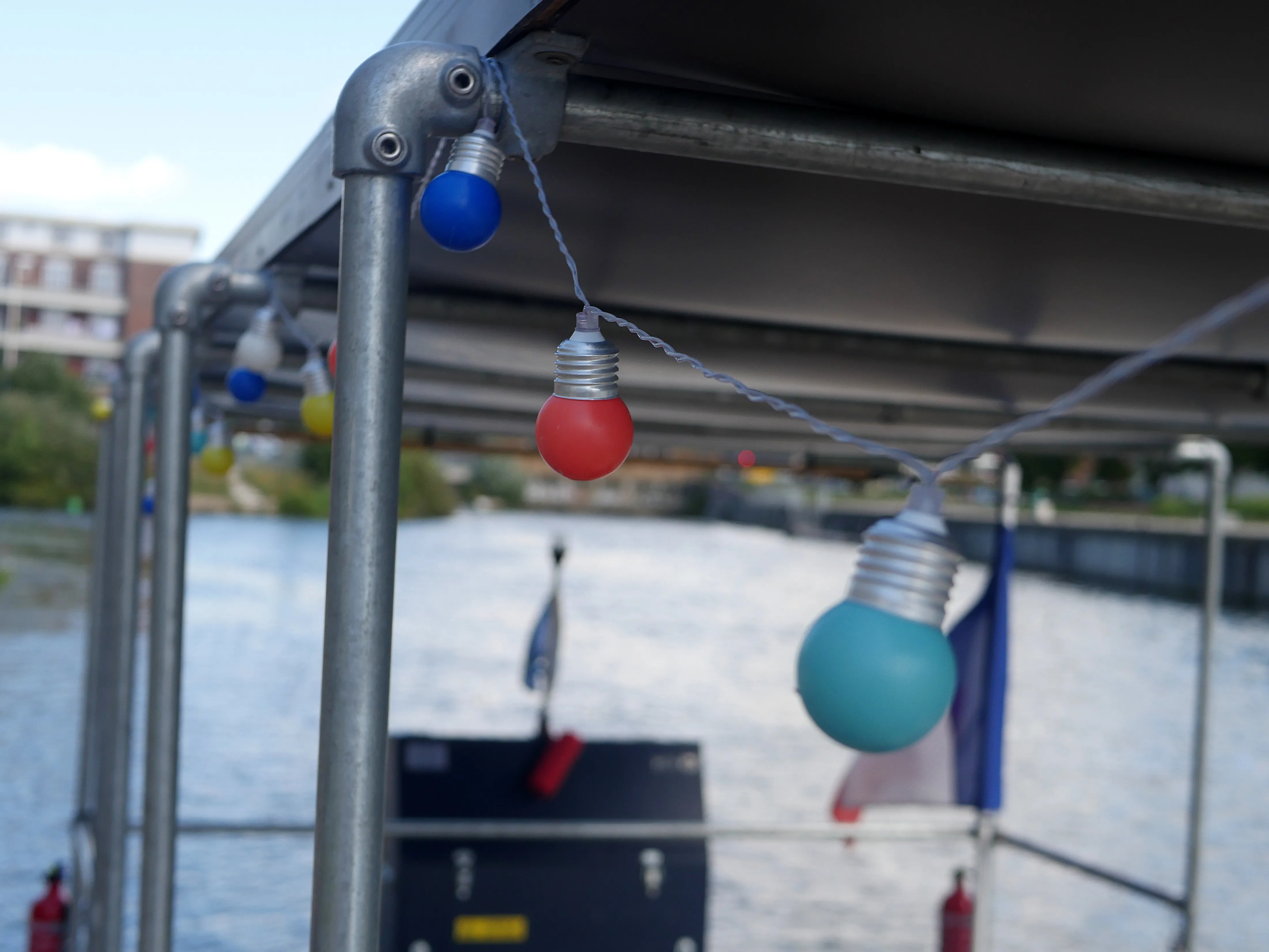 DES TERRASSES FLOTTANTES