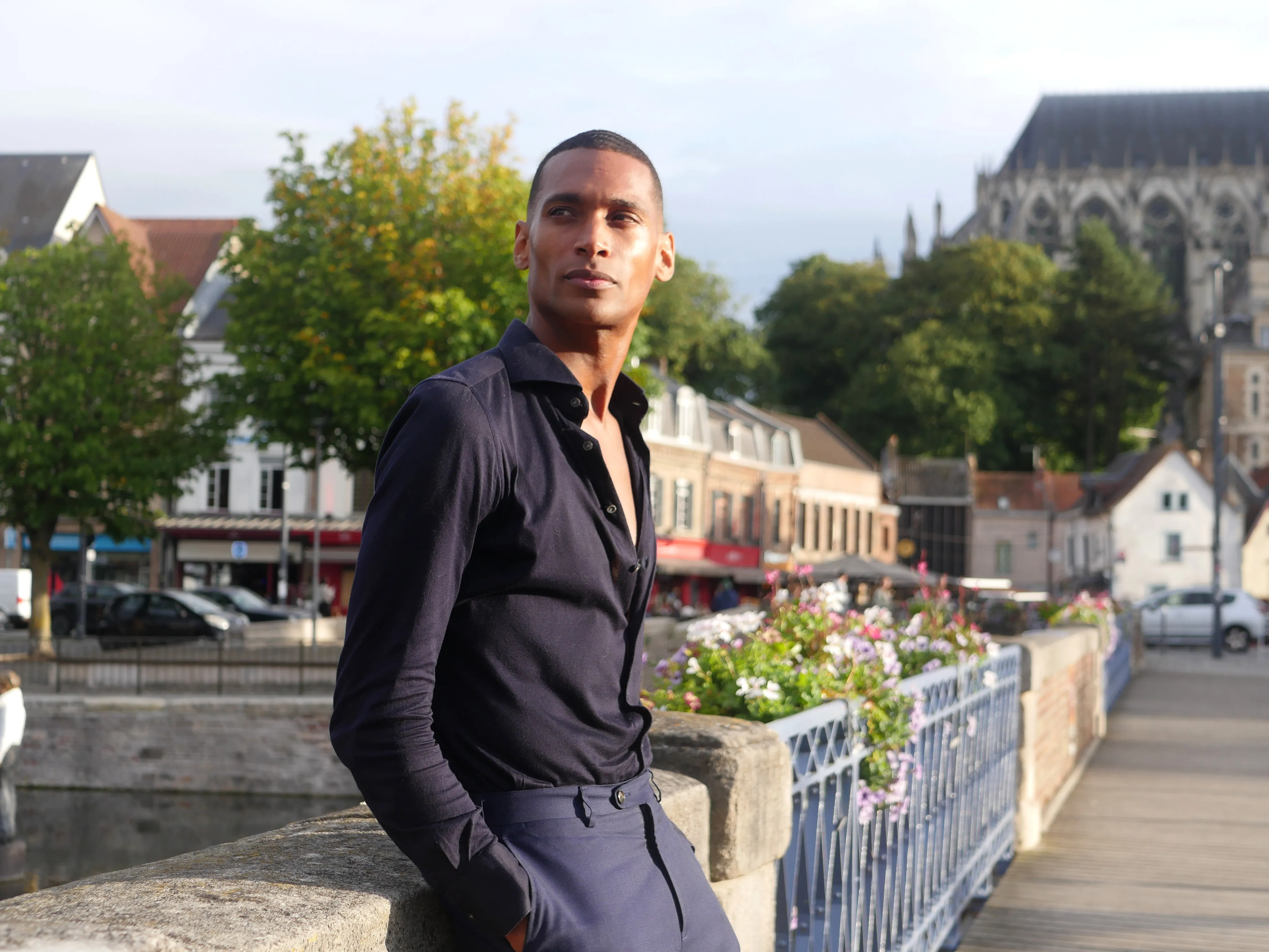 UN MANNEQUIN À AMIENS