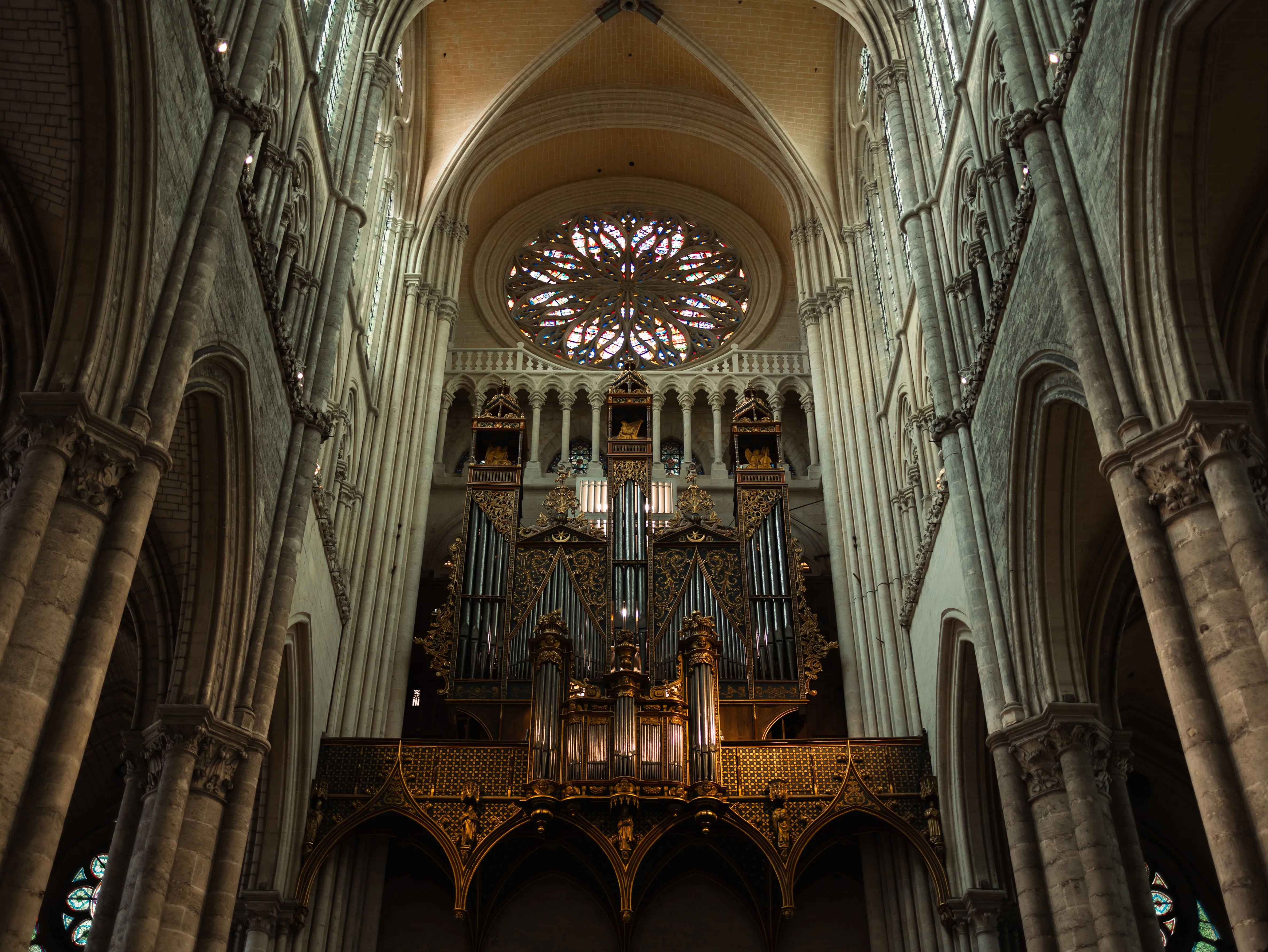 NOUVEAU SOUFFLE POUR L’ORGUE