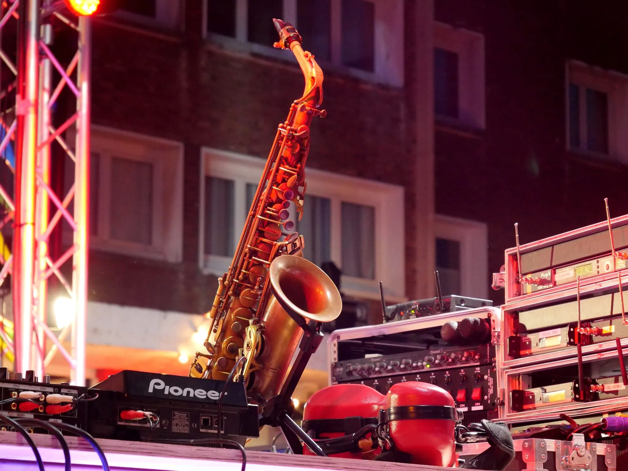 LE BAL DES POMPIERS