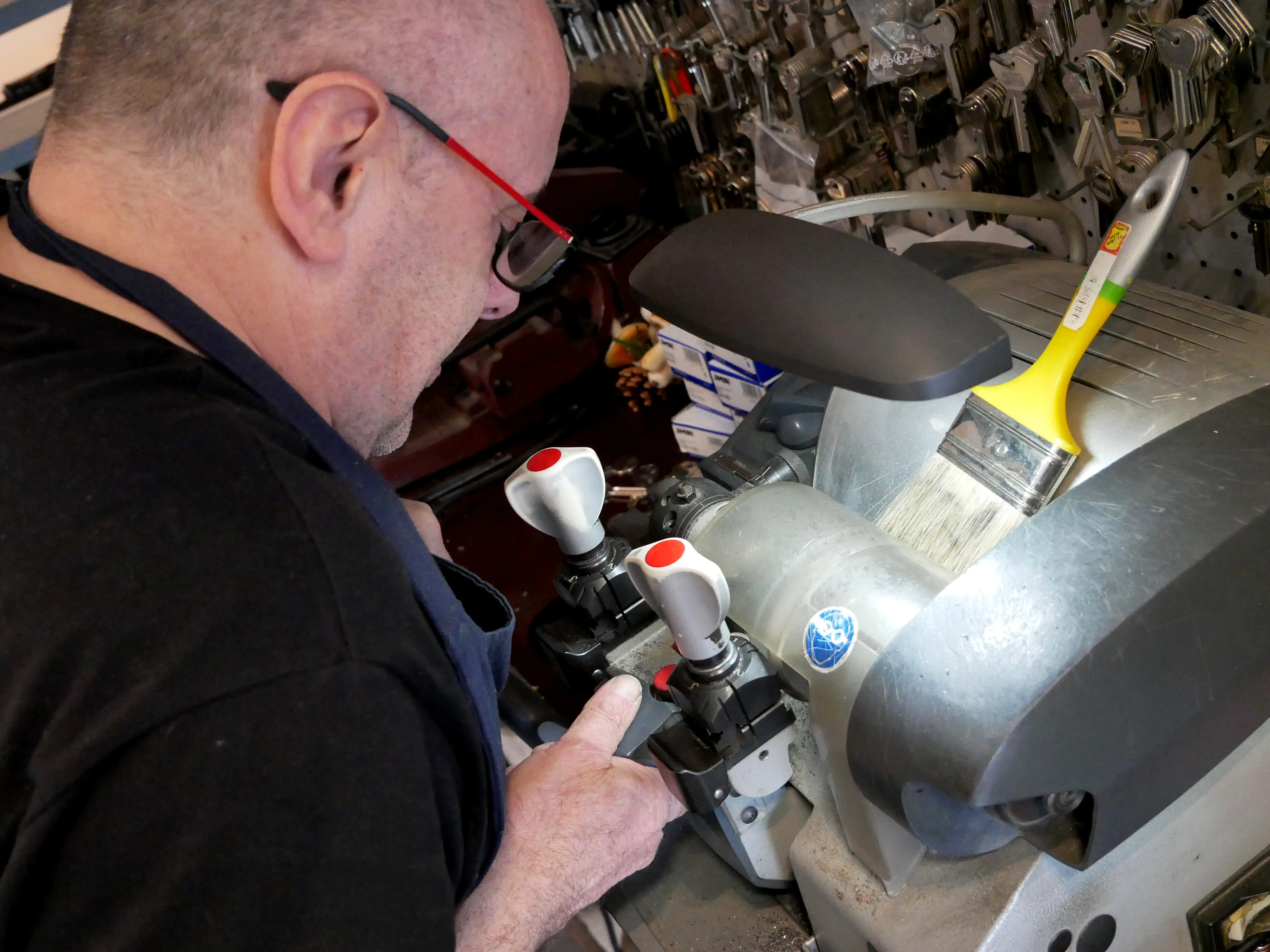 DES NOUVELLES DU CORDONNIER