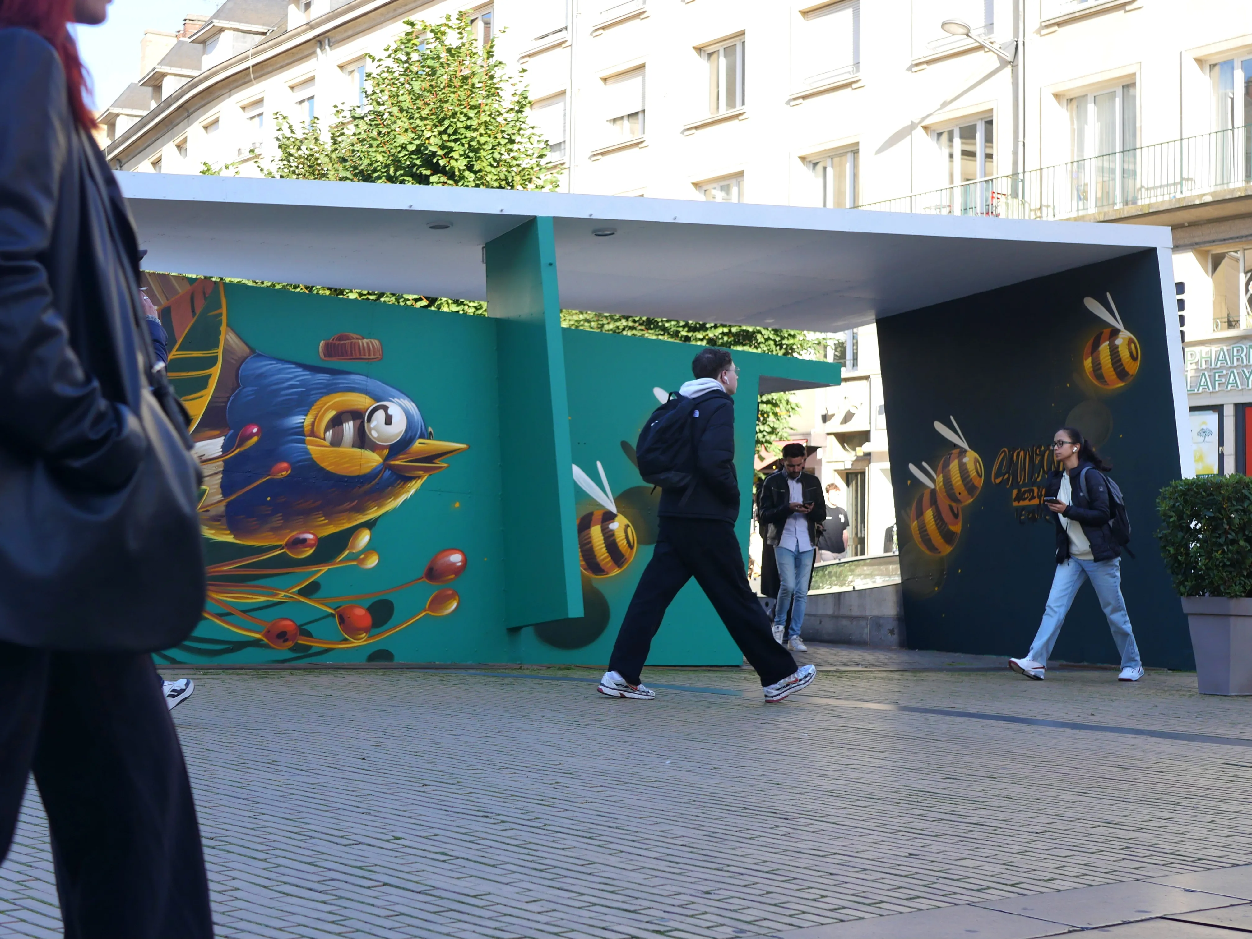NOUVELLE FRESQUE PLACE GAMBETTA