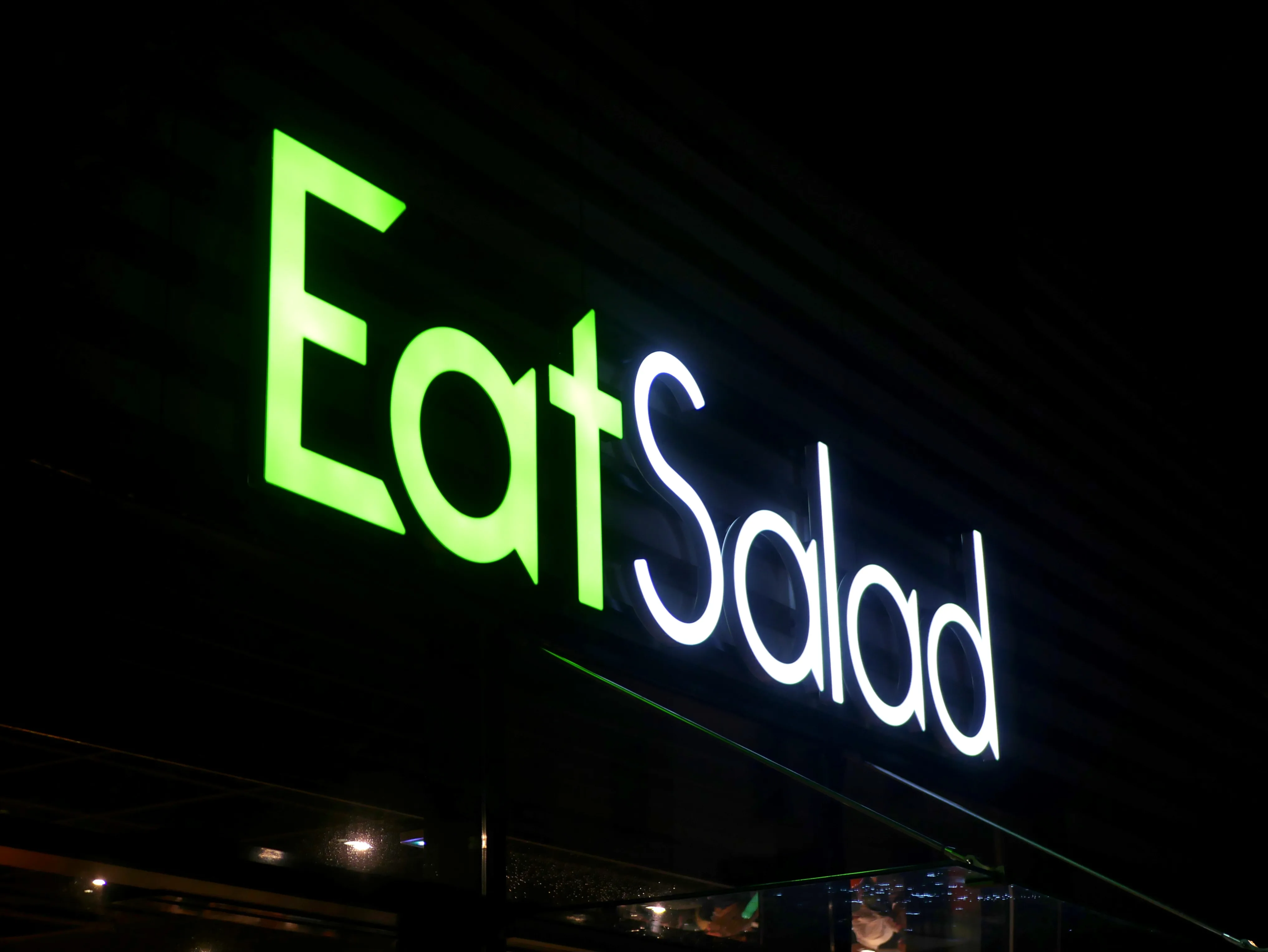 OUVERTURE D'EAT SALADE